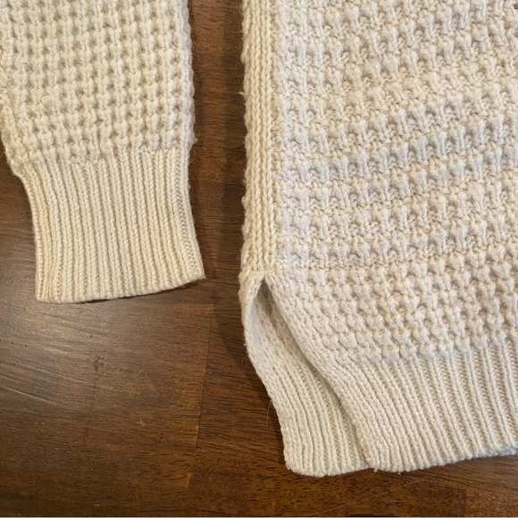 Madewell Oversized Chunky Knit Scoop Neck Pullover Sweater in Ivory - Picture 4 of 7